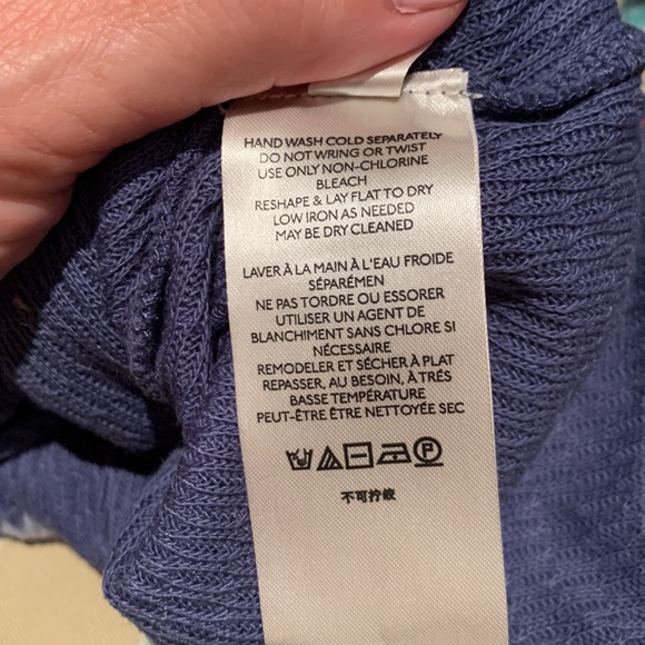 FREE PEOPLE CROCHET TURTLENECK SWEATER IN NAVY COMBO LONG PUFF SLEEVES - Picture 13 of 16